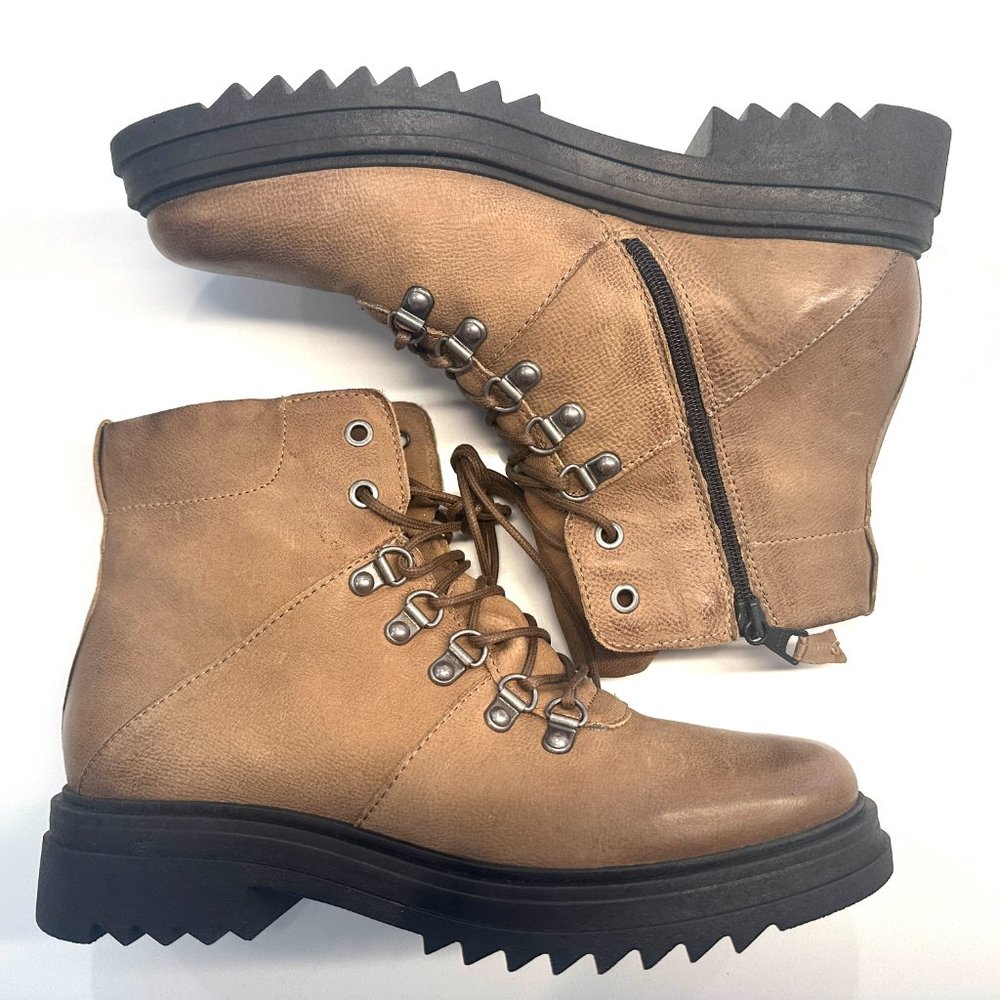 MIZ MOOZ Laight Tan Combat Boot Women Sz 8.5- EUR 39 NEW W/OUT BOX $279